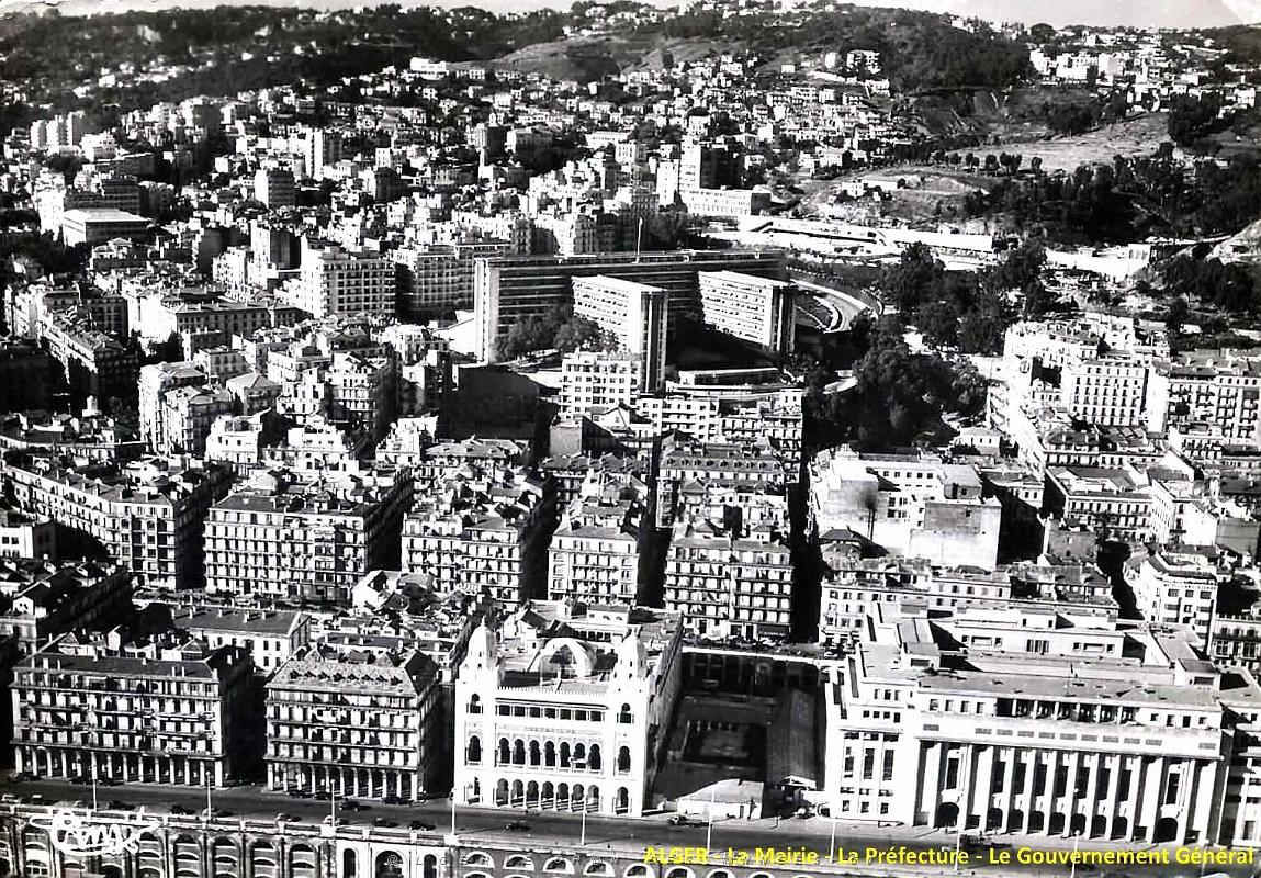 Alger - La Nouvelle Mairie, la Prefecture, le Gouvernement General.jpg